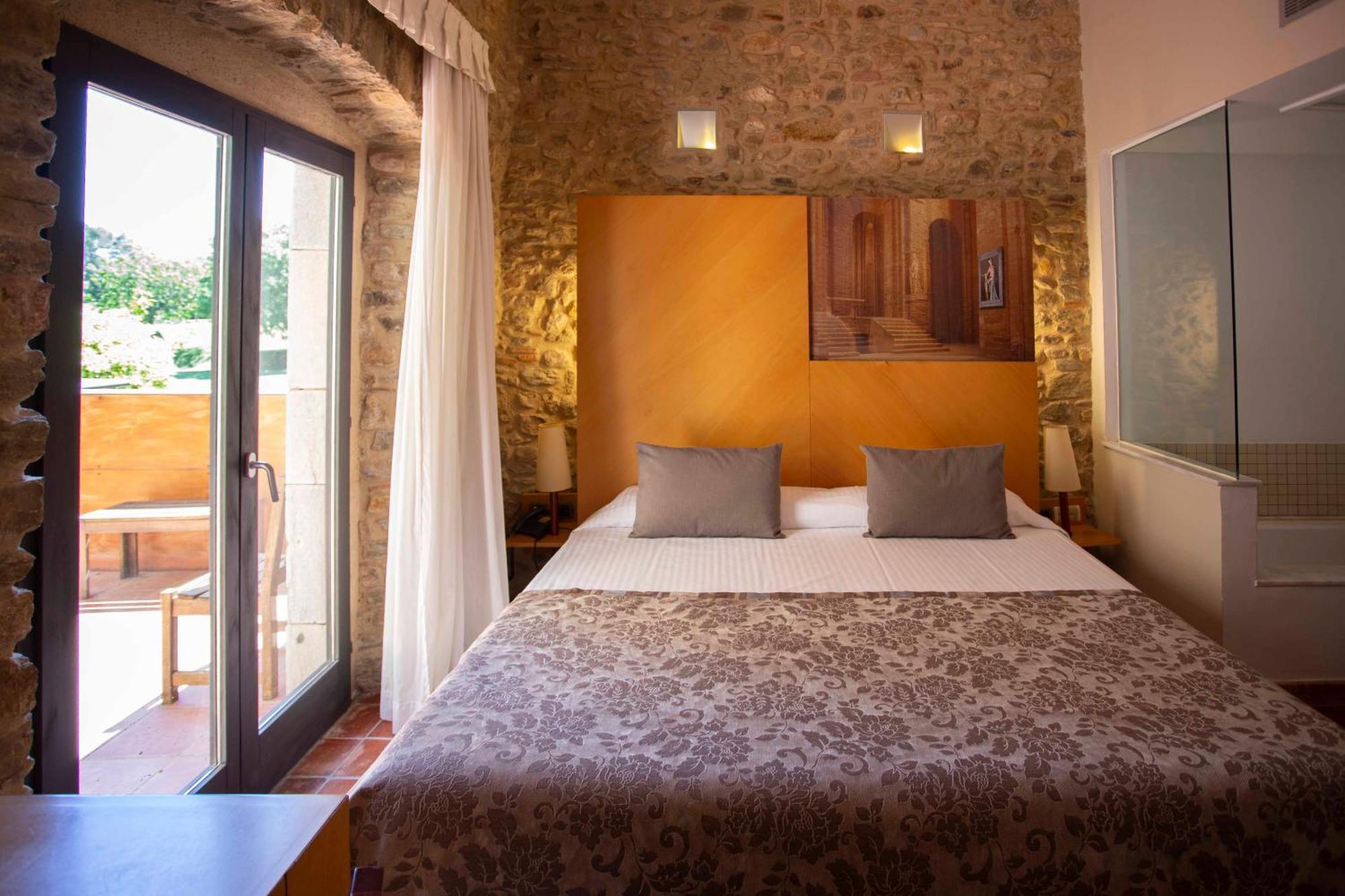 Arcs De Monells - Adults Only Hotel Ngoại thất bức ảnh