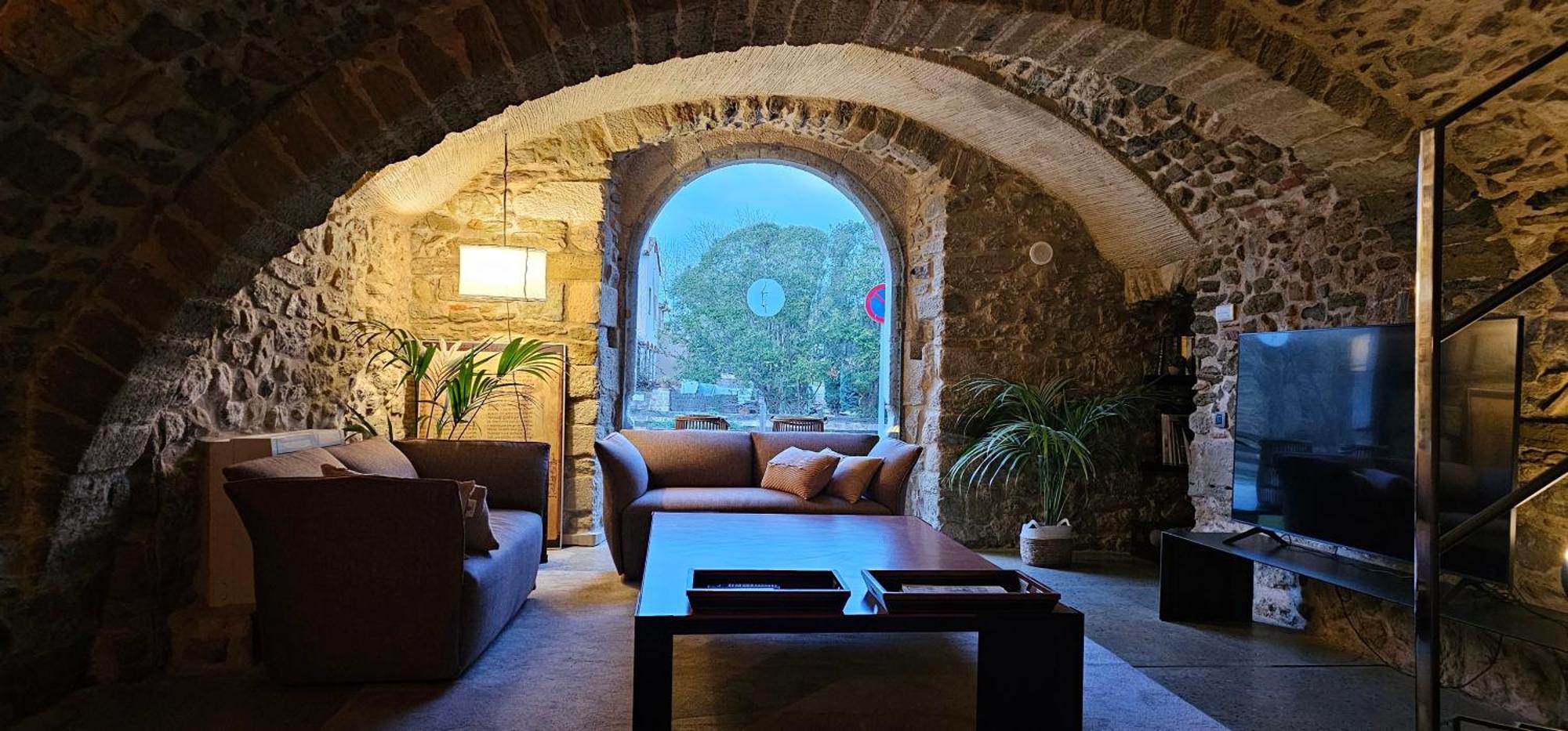 Arcs De Monells - Adults Only Hotel Ngoại thất bức ảnh